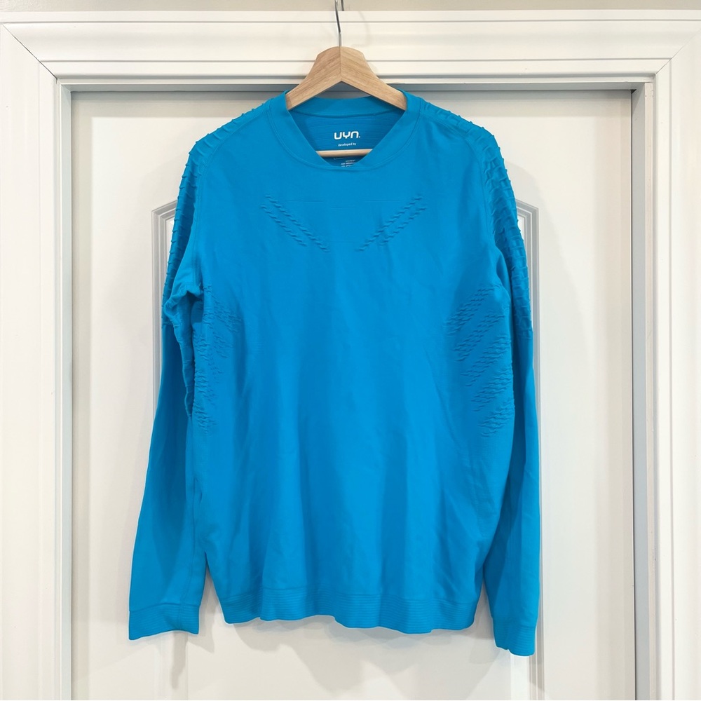 UYN Men’s Vibrant Blue Run Fit Long Sleeve Top Size L Fitted Performance Shirt